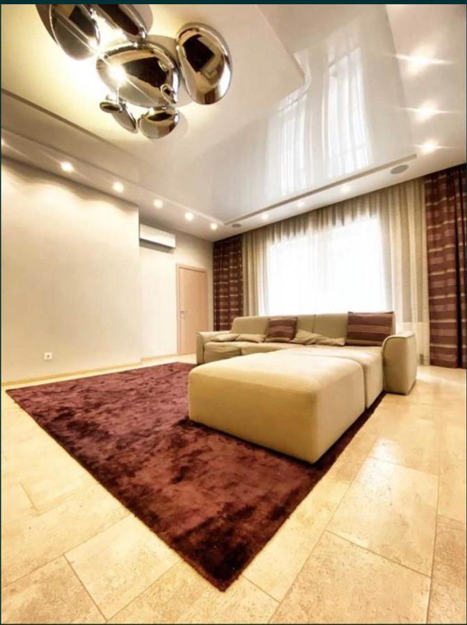 2-Bedroom Most City Center Area Apartment Dniepropietrowsk Zewnętrze zdjęcie